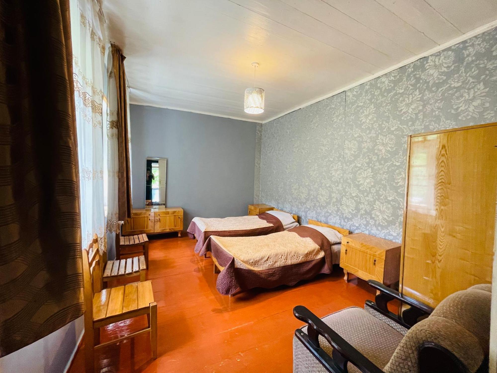 מסטיה Guesthouse Am Museum מראה חיצוני תמונה