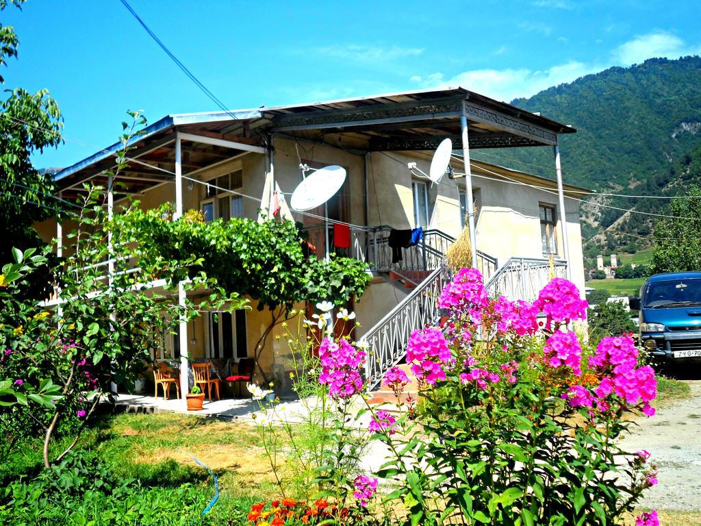 מסטיה Guesthouse Am Museum מראה חיצוני תמונה